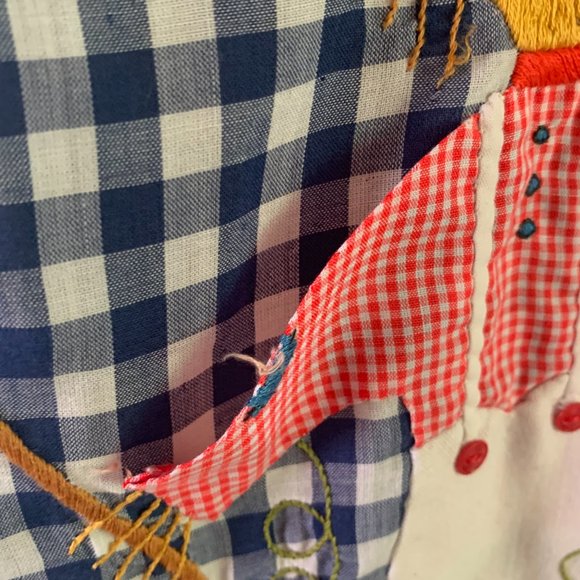 Vintage  Helen Cerda Hand Embroidered Women's Blue and White Gingham Shirt - Picture 12 of 13